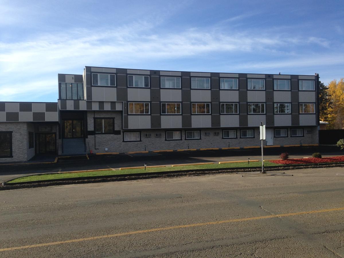 Days Inn By Wyndham Sylvan Lake Exterior photo